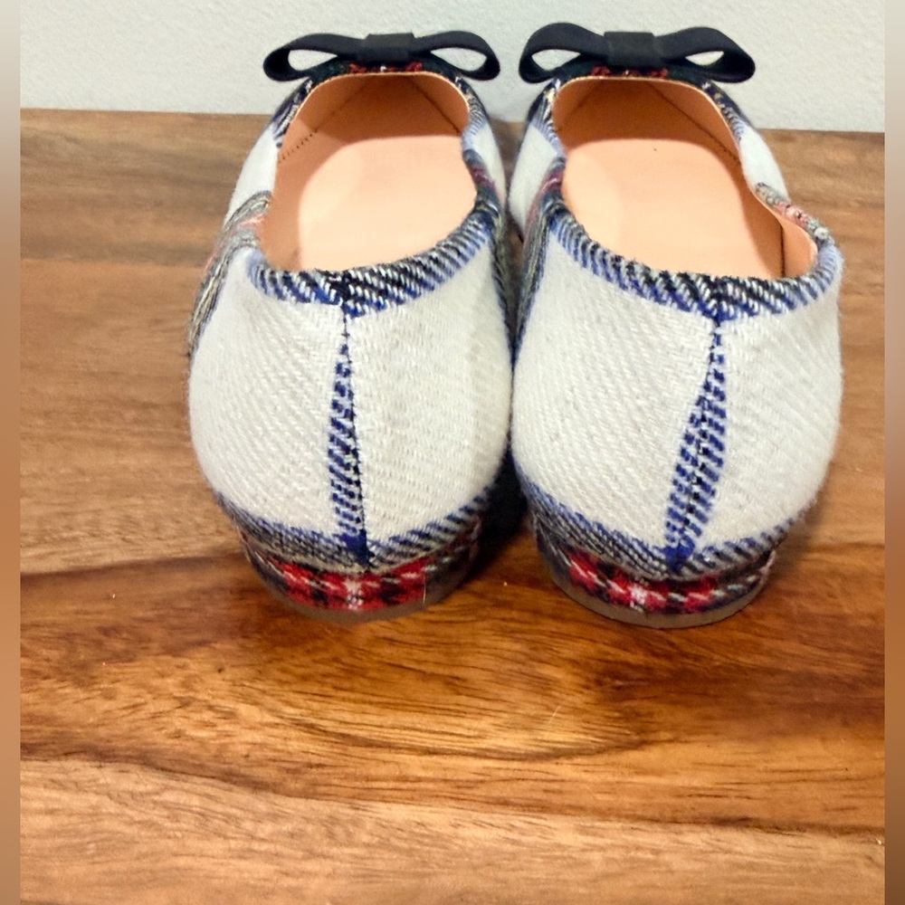 J. Crew Red/White Plaid Flats Black Bow Size 7 Snowy Tartan NWOT Old Money - Picture 5 of 12